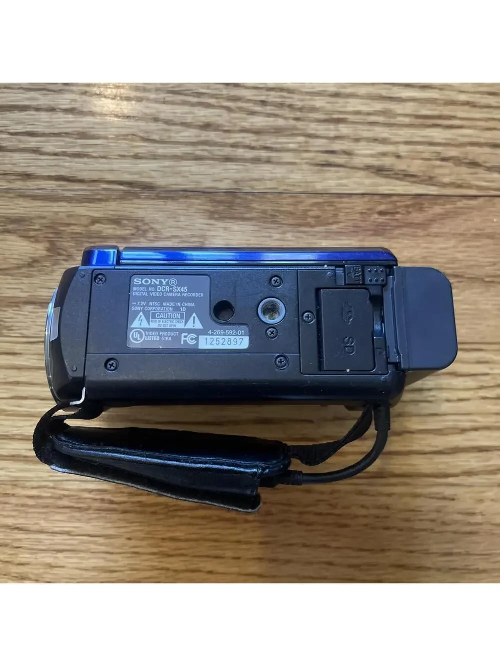 Sony Handycam DCR-SX45 (Blue) Digital Camcorder Touchscreen With Battery